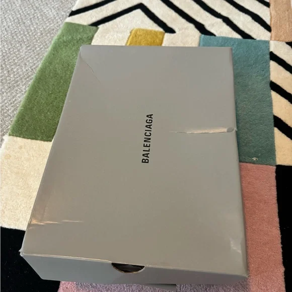 Balenciaga Phantom Sneaker Fluo Green - Picture 3 of 4